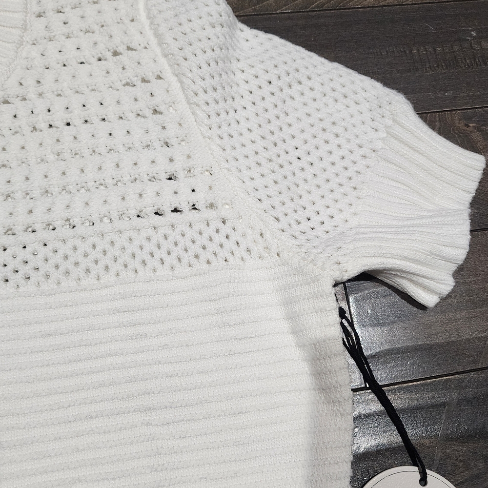 White Cropped Knit Button-Front Cardigan - Picture 5 of 5